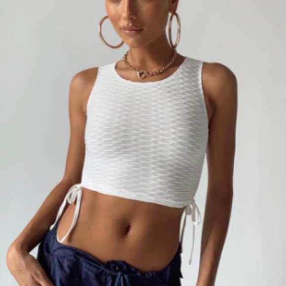 Princess Polly Tops - Princess Polly NWT White Cropped Ruched Sides Connells Top